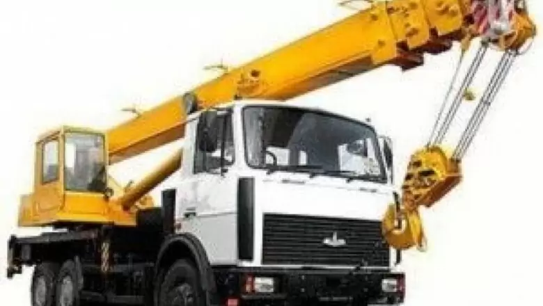 Кроки вибору ідеального автокрана для робіт